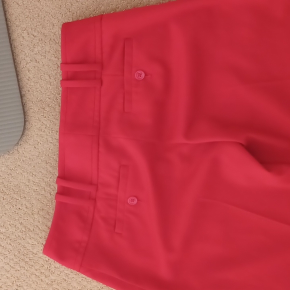 Limited Cassidy Fit Red Holiday or any occasion pant size 2 Like New - Picture 7 of 7